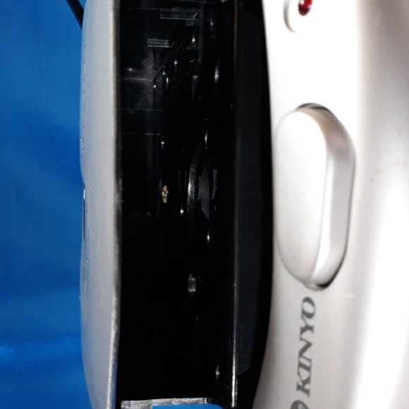 Kinyo 1 Way VHS Rewinder - Picture 3 of 6